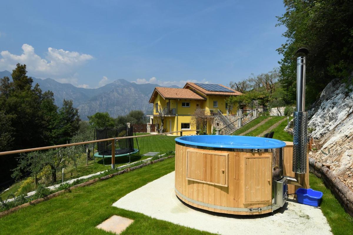 Apartment " Flower Of Life" Malcesine Dış mekan fotoğraf